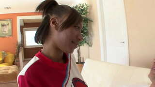 Schwarz teen Cheerleader bekommt gefickt von weißen Fußball-Trainer