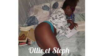 študent črna očala naredi dober blowjob