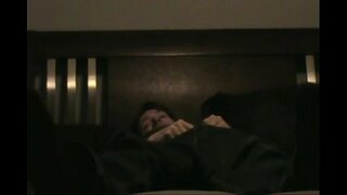 Дружина-шлюха зраджує та її кицьку трахає колега з роботи