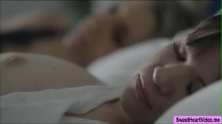 Alison Rey ni pamoja na Ashley Moto na wao anafurahia licking yao pussy